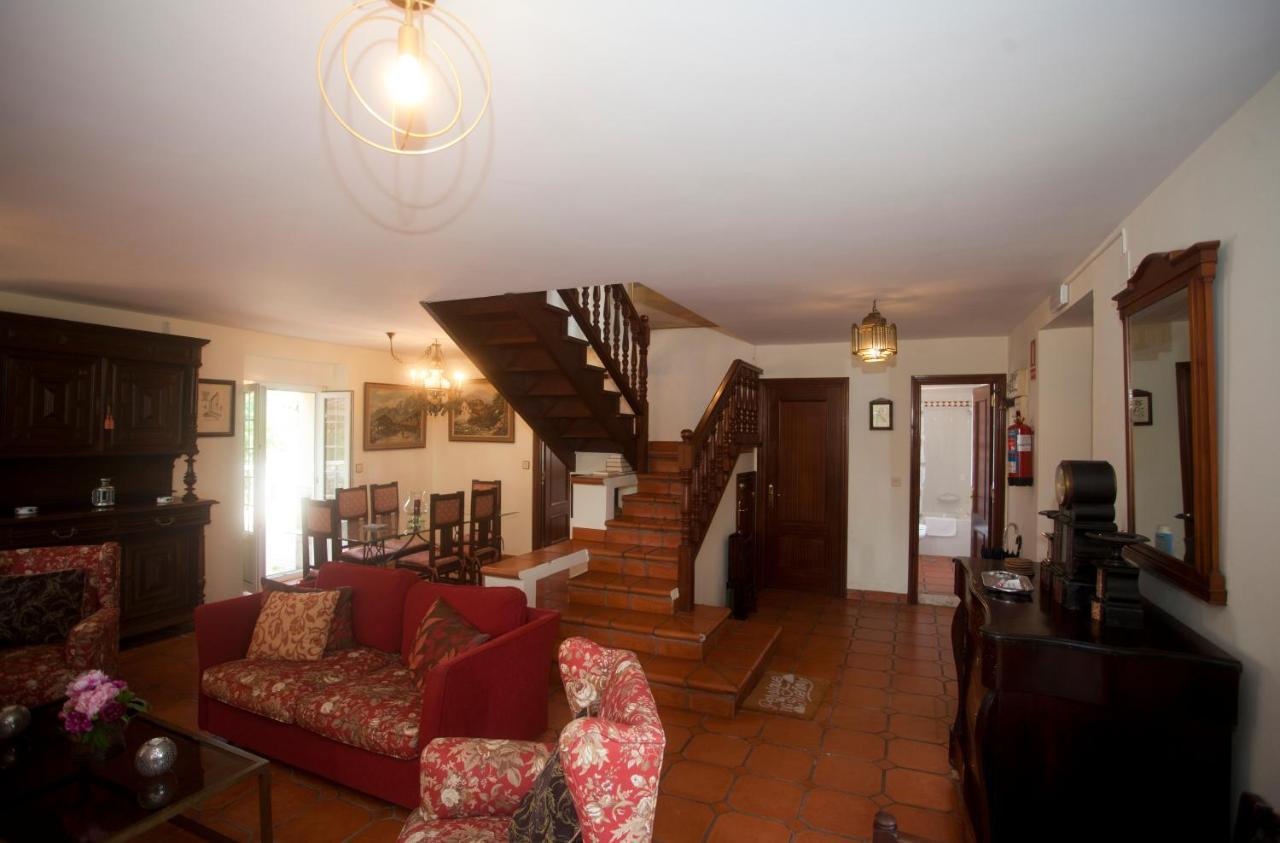 Villa Mercedes Pilona ภายนอก รูปภาพ