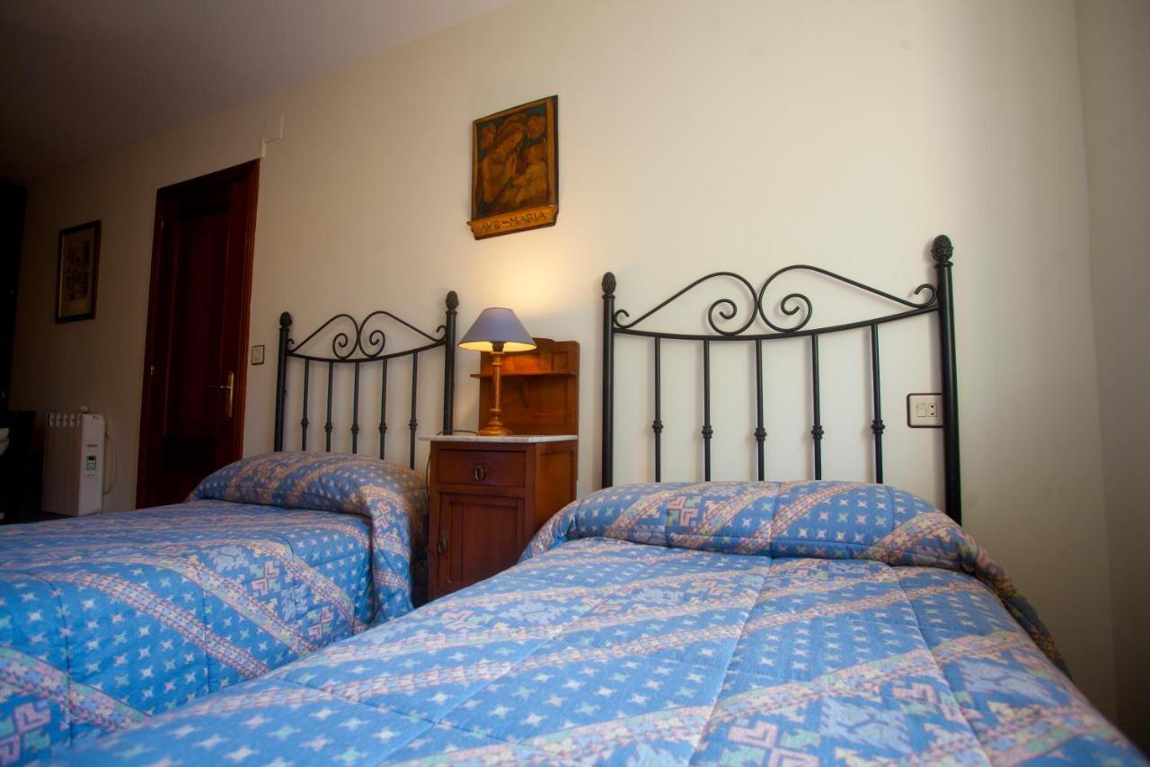 Villa Mercedes Pilona ภายนอก รูปภาพ